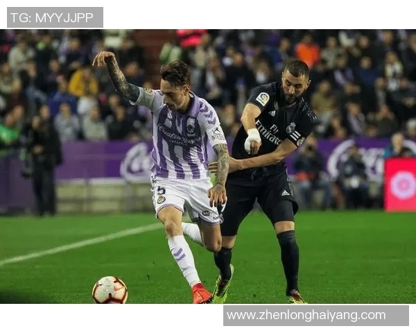 西甲焦点战尤文图斯与巴萨握手言和神奇扑救成比赛亮点